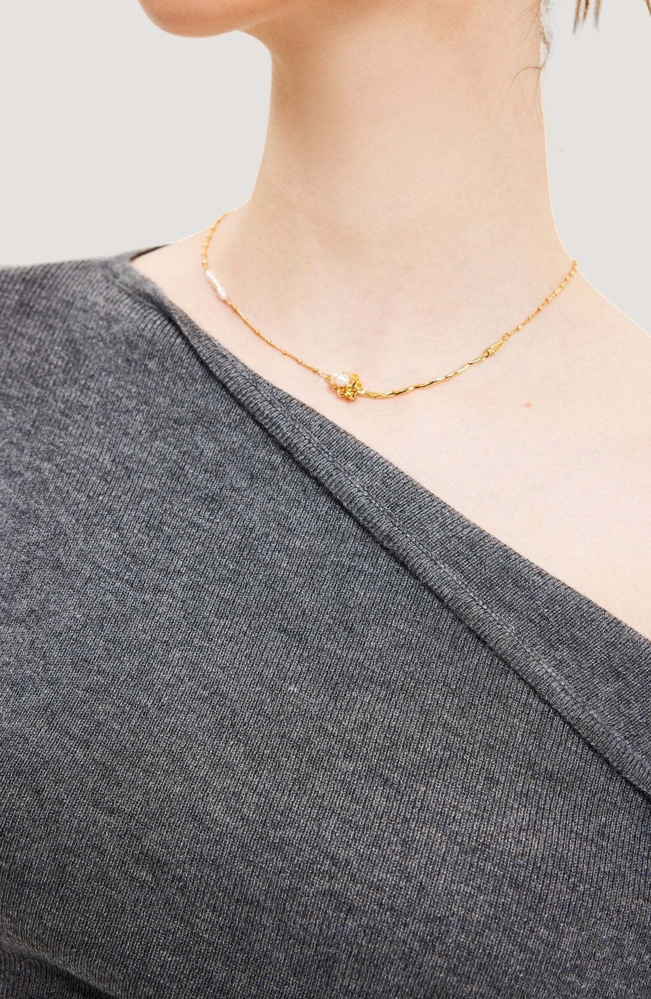 Faux Pearl Rose Necklace