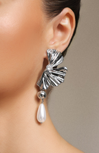 Lyla Diamond Flower Pearl Metal Earrings