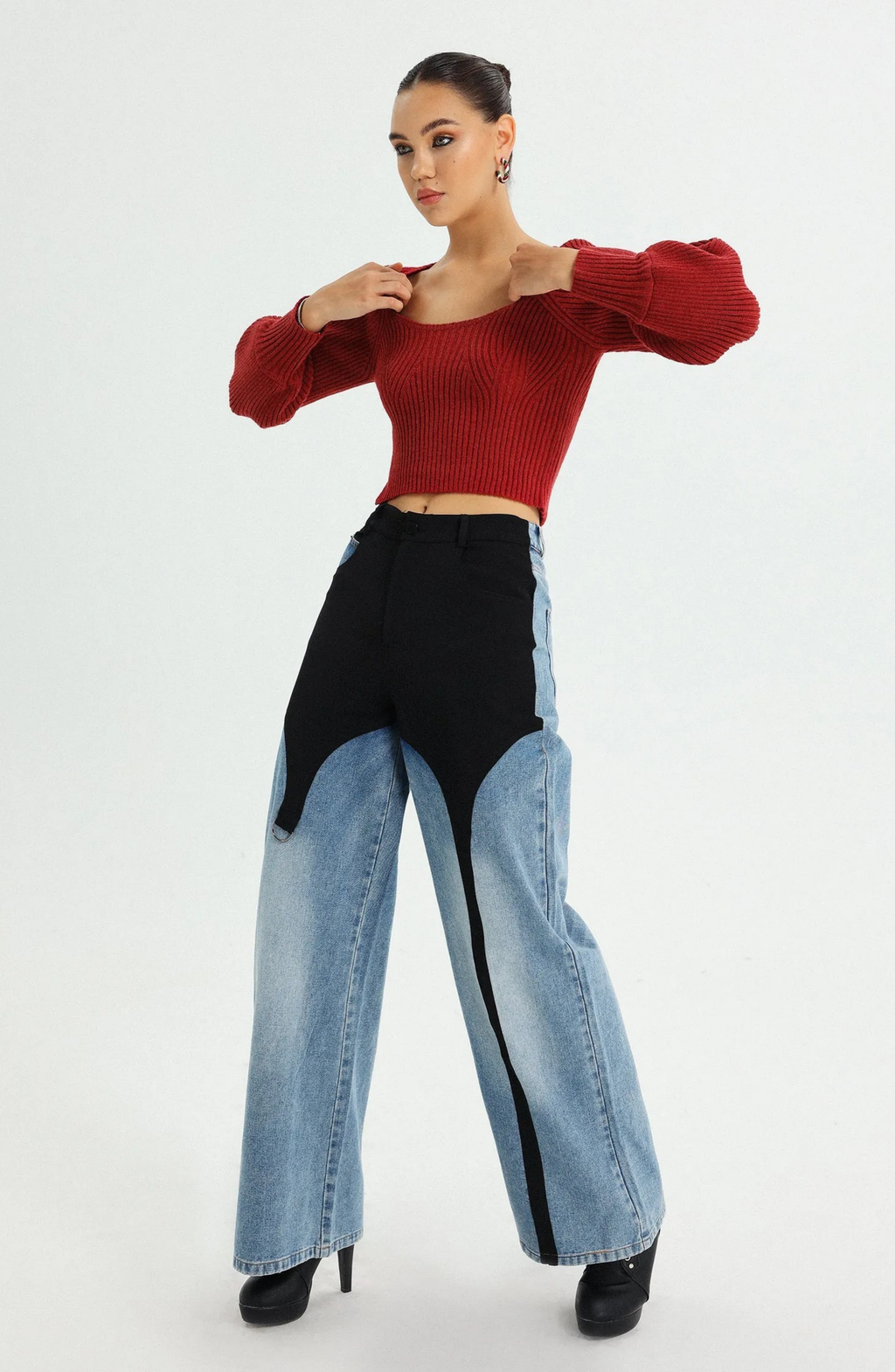 Pale square-cut collar top