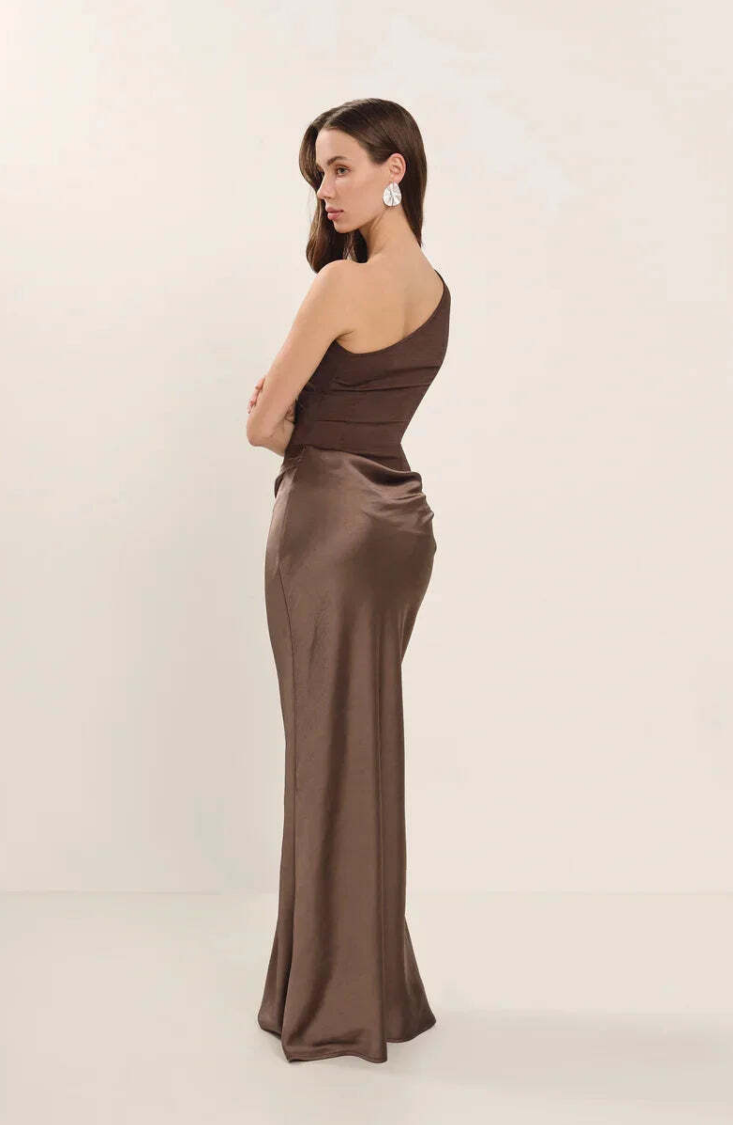 Glossy One-Shoulder Satin Gown