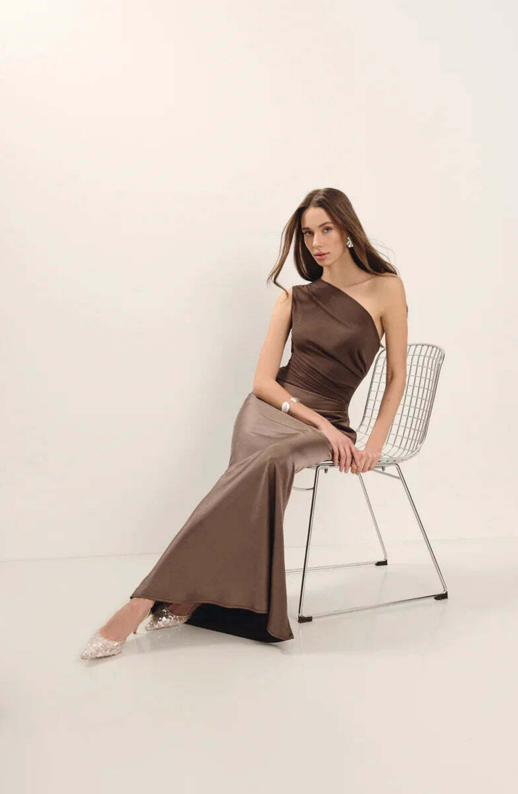 Glossy One-Shoulder Satin Gown